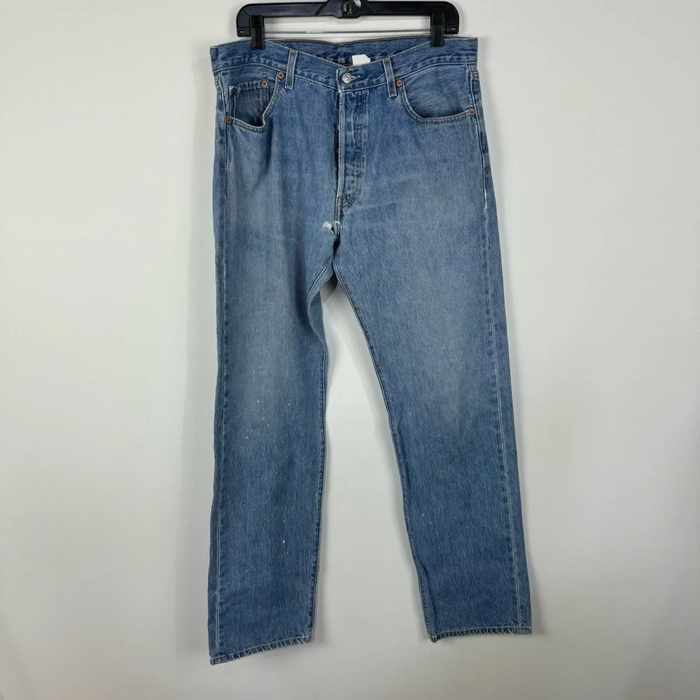 Levi's 501 Button Fly Straight Leg 100% cotton Denim Jeans size 36x36